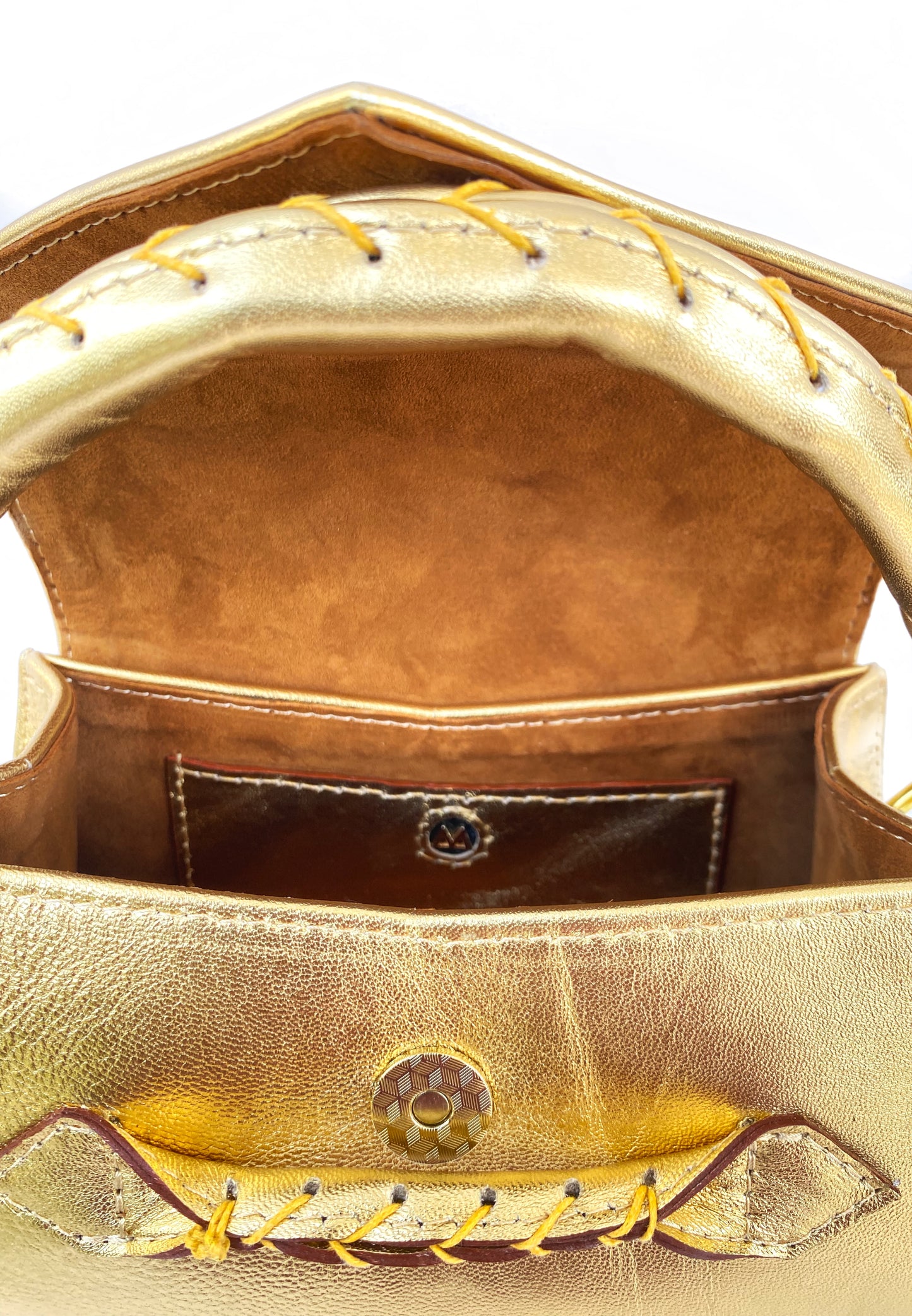 GOLD ESE PLUS TOP HANDLE